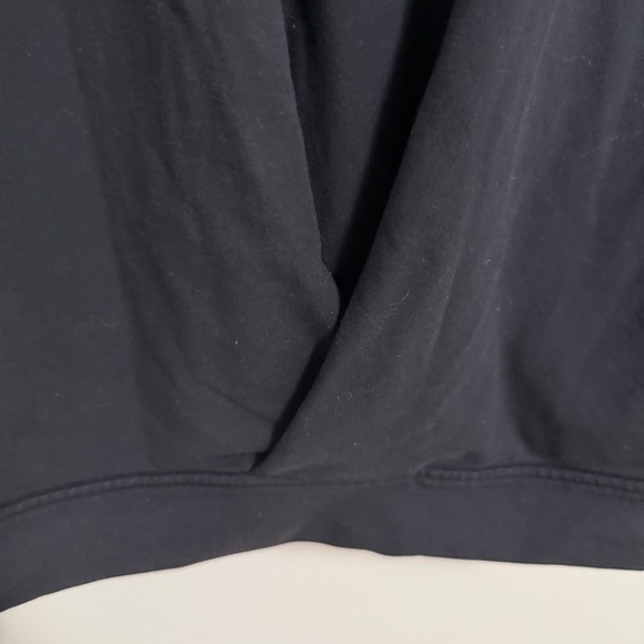 Lululemon Twisted & Tucked Long Sleeve Black 8 - Picture 8 of 12